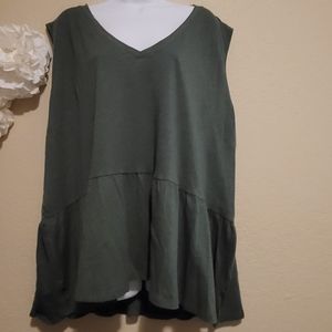 24/26 Green Sleeveless Tank with Ruffle